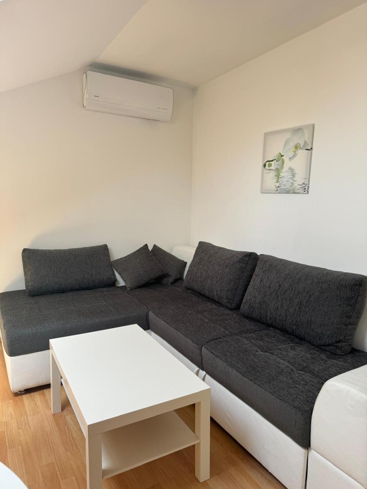 Apartament Haus Ella Novi Vinodolski Zewnętrze zdjęcie