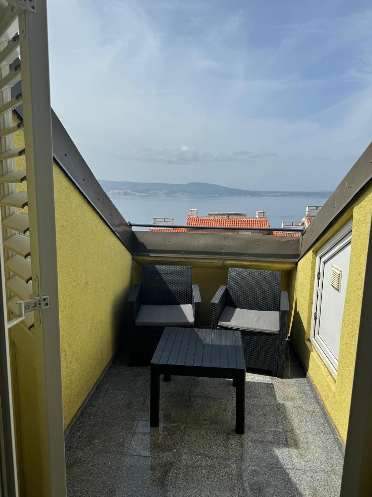 Apartament Haus Ella Novi Vinodolski Zewnętrze zdjęcie